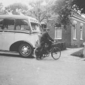Kenteken: A 29680; Reconstructie ongeluk, foto: H. Zeeman