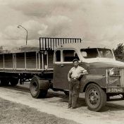 Kenteken: A 37643; Studebaker met Henschel motor, foto: R. Heersema