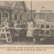 Kenteken: A 38167; Artikel over de opening van de busdienst, Nieuwsblad van het Noorden, 04-10-1949