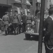 Kenteken: A 28636; Chevrolet, foto: Still uit GAVA-film AV0401