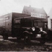 Kenteken: A 15486; Bodewagen van Oostland, foto uit: "Siddeburen in woord en beeld 2" (1444-8304.2)