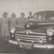 Kenteken: A 7516; Ford, Oliebronnen Nieuw Schoonebeek 1947, foto: M. Wortelboer-Schuitema
