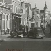 Kenteken: A 45251; Citroën Traction Avant. Bosstraat Winschoten, 20-11-1953, uitsnede foto archief Kantongerecht Winschoten (154-8_45)