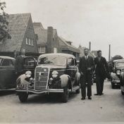Kenteken: A 4652; Ford, 1935, foto: Garage Blaauw, Midwolda