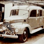 Kenteken: A 48152; Ford, foto: H. Los