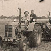 Kenteken: A 45456; Case, foto: Still uit GAVA-film AV7708, ca. 1950