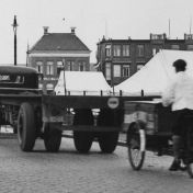 Kenteken: A 11581; Groningen, Damstersingel 1937. foto: uitsnede 1785-0939.jpg