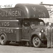 Kenteken: A 16081; Dodge, uitsnede foto R. Heersema