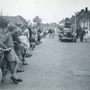 Kenteken: A 12129; Ford,  Kantens, jaren 50, foto: Historische Vereniging Middelstum