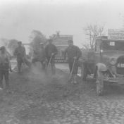Kenteken: A 16307; Ford AA vrachtwagen, Bedum, ca. 1931, foto: <a href='https://www.facebook.com/people/Oud-Bedum/100070047341508/' target='_blank'>Facebook Oud Bedum</a>