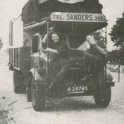 Kenteken: A 24785; Bedford, foto: collectie Veenkoloniaal Museum (Bo 270)