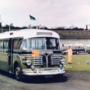 Kenteken: A 38151; Scania Vabis met nieuw kenteken, tijdens een (K)NVTO-toerwagenrallye in 1955, foto: <a href='https://www.flickr.com/photos/51293286@N04/15234040703/in/album-72157648692804537/' target='_blank'>Flickr - Hartenhof</a>