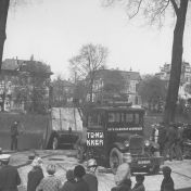 Kenteken: A 13660; GMC, Groningen, Stationsweg ca. 1928 (1785-5488)