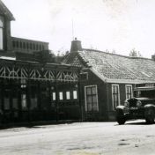 Kenteken: A 25833; Ford, foto: J. Deen