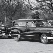 Kenteken: A 7353; Oldsmobile, Groningen, ca. 1952, foto: uitsnede 2248-3640.jpg; Fotograaf: Fotobedrijf Piet Boonstra