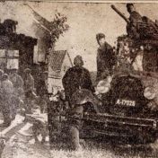Kenteken: A 17026; Ford AA, De 'Noordooster' 1948, brand bij de firma Swartsenberg in Stadskanaal. foto: W. Schuitema