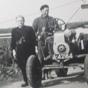 Kenteken: A 42164; Spuitmachine J.van Dijken, loonbedrijf te Bierum, foto: A. D. den Hartogh
