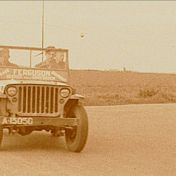 Kenteken: A 15050; Ford GPW Jeep, foto: Still uit GAVA-film AV14882 ca. 1950