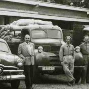 Kenteken: A 31898; Dodge, uitsnede foto F. Wijbenga