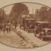 Kenteken: A 6454; Ford,  "Het Noorden in Woord en Beeld" 22-08-1930