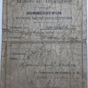Kenteken: A 3974; Nummerbewijs, foto: collectie M.L. Kruijthof