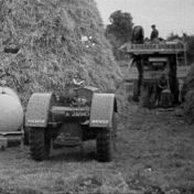 Kenteken: A 26643; Deutz, foto: Still uit GAVA-film AV7593, ca. 1938