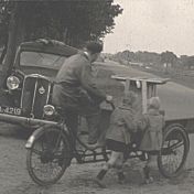 Kenteken: A 4219; Chevrolet, foto: Still uit GAVA-film AV14871, 1953