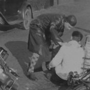 Kenteken: A 1774; foto: Still uit GAVA-film AV7574 (1936)