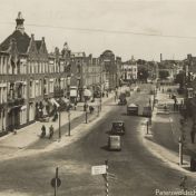 Kenteken: A 3724; Groningen, Paterswoldseweg, 02-04-1956, foto: H. Renkema