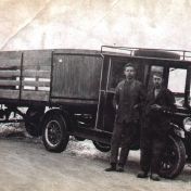 Kenteken: A 11681; Chevrolet, foto: collectie G. Moorlach, Gemeente Het Hogeland