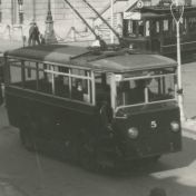 Kenteken: A 9261; GMC, Groningen, Grote Markt 1934, foto: uitsnede 1785-6277.jpg