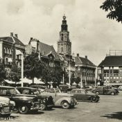 Kenteken: A 37942; Chevrolet Master, Vismarkt, Groningen, foto: H. Renkema