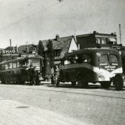 Kenteken: A 8021; A-15779 en A-8021, ca. 1940, foto: archief W. Mollema