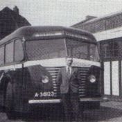 Kenteken: A 36123; Kromhout, foto: <a href='http://www.openbaarvervoerinboskoop.nl' target='_blank'>Openbaar vervoer in Boskoop</a>