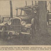 Kenteken: A 15715; Peugeot 10 CV, Nieuwsblad van het Noorden, 15-11-1928