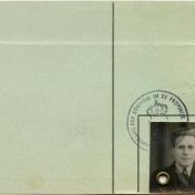 Kenteken: A 40914; Achterkant rijbewijs 1947, foto: A. Wildeman