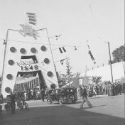Kenteken: A 38289; Tentoonstelling 'Groningen 1948' (1785-24452)
