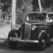 Kenteken: A 24222; Chevrolet, foto: Still uit GAVA-film AV4079 (1942)