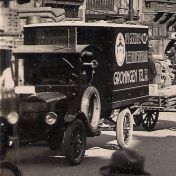 Kenteken: A 11788; Ford, uitsnede foto H. E. Boonstra