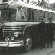Kenteken: A 36130; P. Bakker en T. Fokke, Volvo,  foto: archief W. Mollema