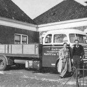 Kenteken: A 34477; DAF, rechts Henk Puma, foto: J. Smits