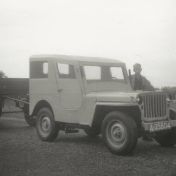 Kenteken: A 35604; Jeep met aanhanger, foto: J. Bouwes