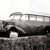 Kenteken: A 40100; White WB20, Appingedam, 1948, bron: <a href='http://www.openbaarvervoerinboskoop.nl' target='_blank'>Openbaar vervoer in Boskoop</a>