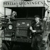 Kenteken: A 36669; Ford F 60 (verbouwde cabine), foto: archief W. Mollema