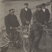 Kenteken: A 1893; Henderson, foto: uitsnede 1785-17603.jpg