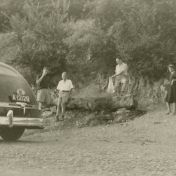 Kenteken: A 12129; Ford Mercury,  Joegoslavië 1953