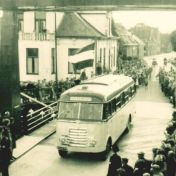 Kenteken: A 32051; DAF bus met nieuw kenteken, foto: H. Zeeman