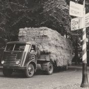 Kenteken: A 35531; DAF, Zuidlaren, foto: collectie W. Eekhof