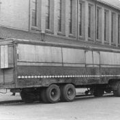 Kenteken: A 2654; Mercedes,  foto: Tresoar, Verzameling Ver. Friesland 1940-1945