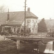 Kenteken: A 1490; Itala,  Café de Leeuw, Borgercompagnie foto: F. Wijbenga